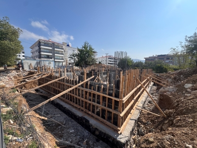Barış Apartmanı Perde Duvar Kalıp ve Donatı İmalatlarımız