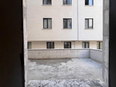 Sosyete Evleri Giriş Kot Altı 2 Numaralı Daire