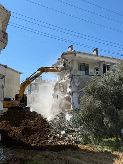 Barış Apartmanı - Yıkım